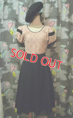 画像1: ヴィンテージ40s パフスリーブフレアー黒×ベイビーピンク ドレス